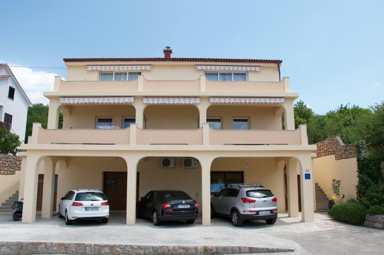 Apartment Viveniti Кленовица Экстерьер фото