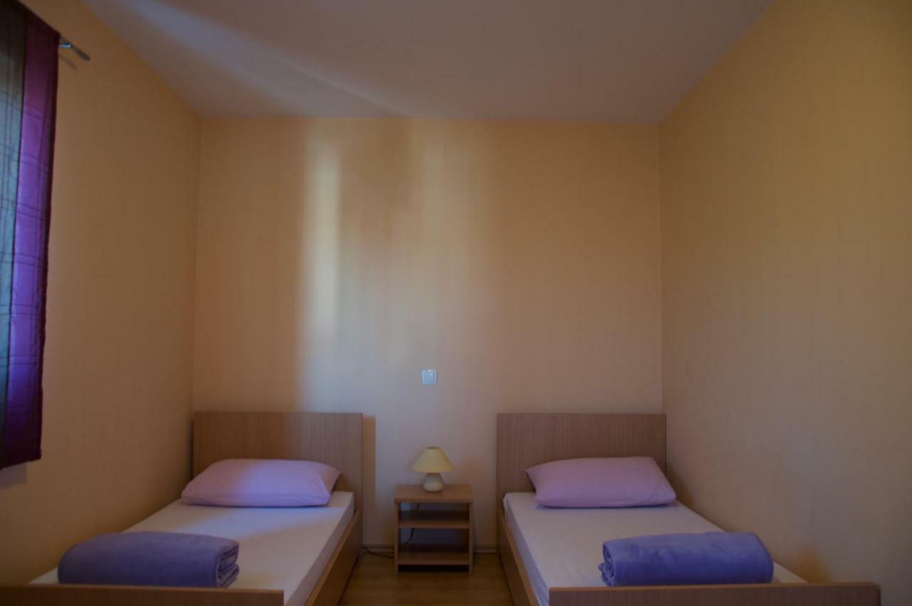 Apartment Viveniti Кленовица Экстерьер фото