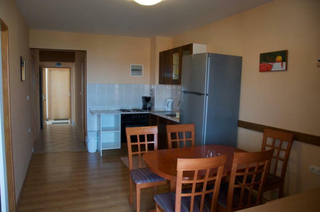 Apartment Viveniti Кленовица Экстерьер фото