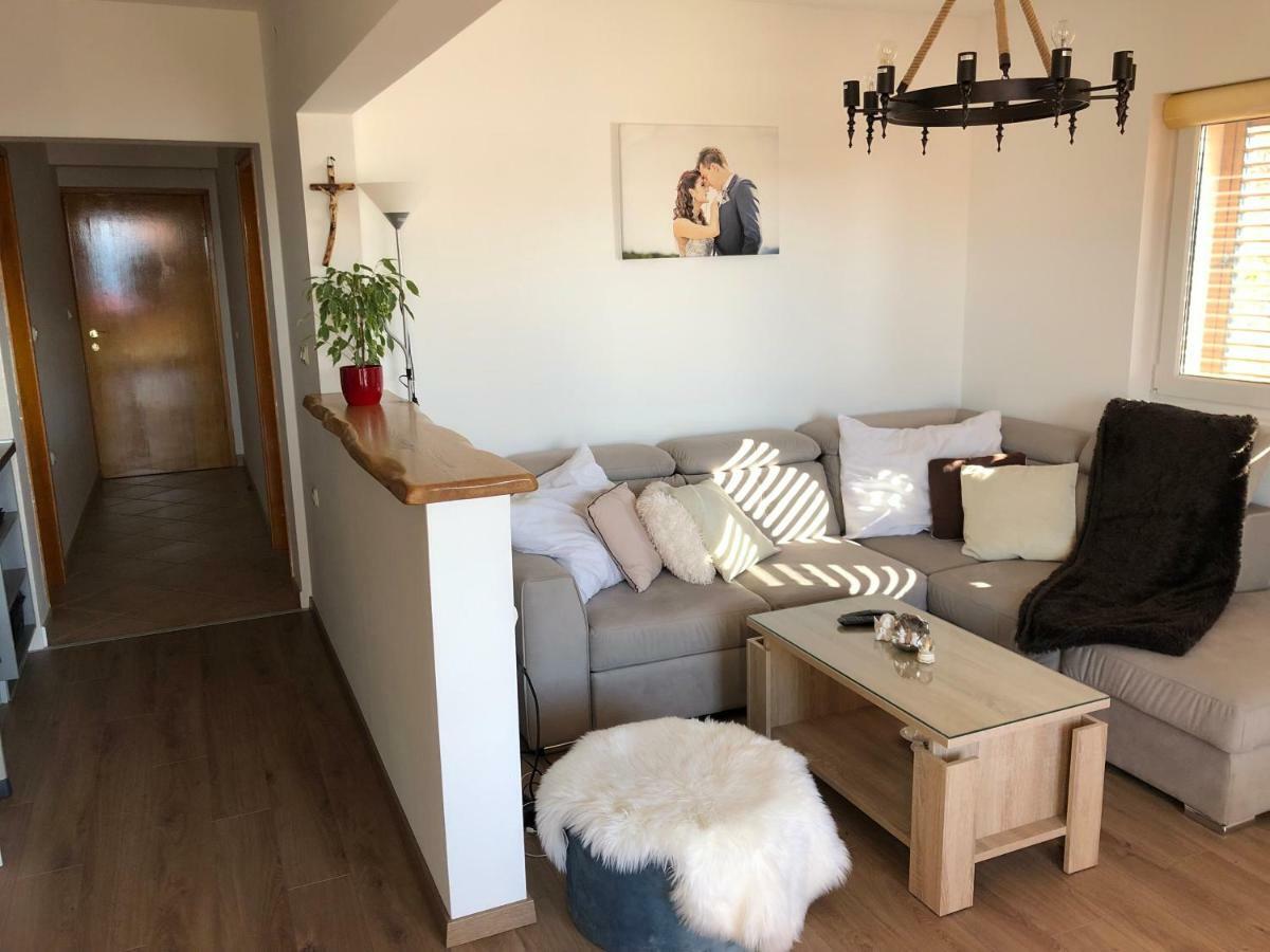 Apartment Viveniti Кленовица Экстерьер фото